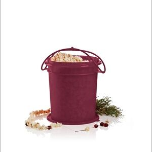 Tupperware giant canister